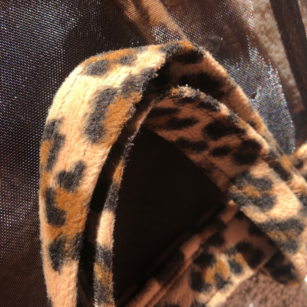 Leopard Trim Brown Mesh Tote Bag & Matching Zip Purse (13” x 8 1/2”) - Picture 7 of 7